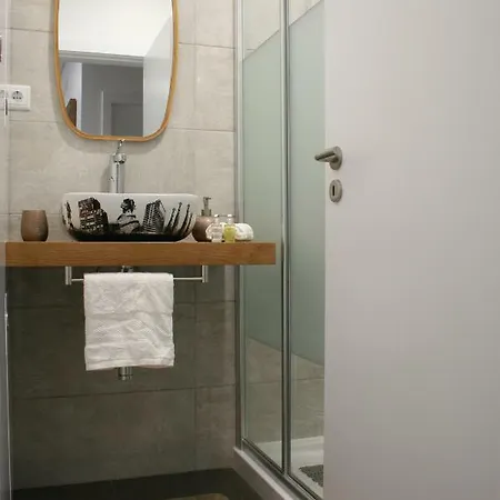 Happy Apartment